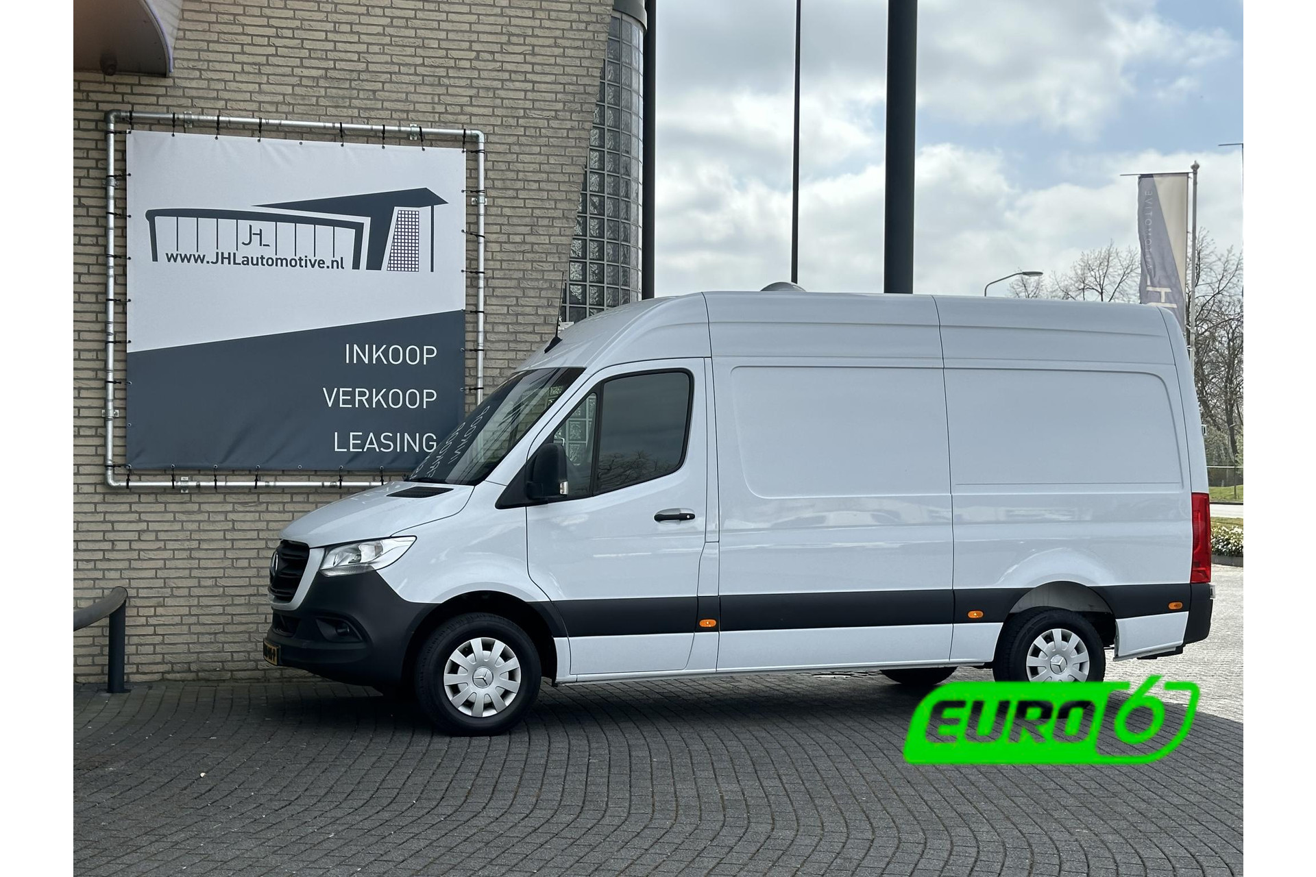 Mercedes-Benz Sprinter 314 2.2 CDI L2H2*CARPLAY*A/C*AUTOMAAT*HAAK*NAVI*